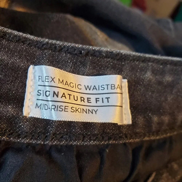 NWT Lane Bryant Signature Fit Slim Straight Jeans Gold Foil Side Stripe Plus 24 - Picture 10 of 10